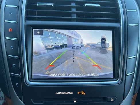 Used 2020 Lincoln Nautilus Reserve image 27