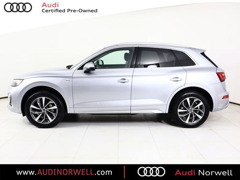 Used 2023 Audi Q5 2.0T Premium w/ Convenience Package AWD/4WD image 12