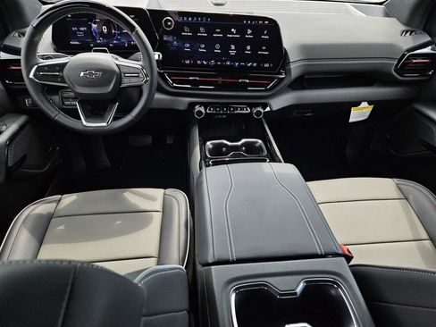New 2026 Chevrolet Silverado EV Trail Boss image 10