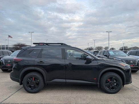 New 2026 Nissan Rogue Rock Creek image 3