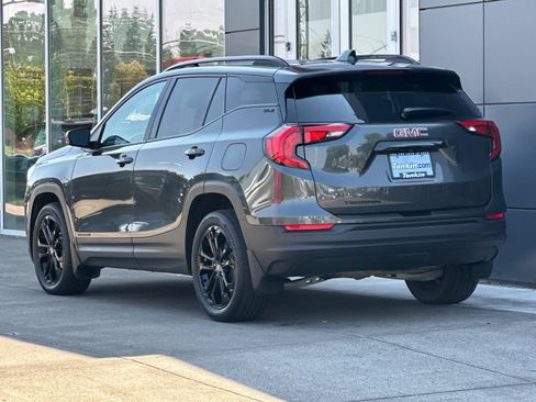 Used 2020 GMC Terrain SLE w/ Elevation Edition AWD/4WD image 5