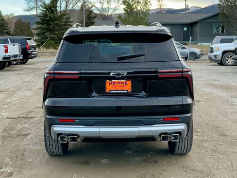 New 2026 Chevrolet Traverse Z71 w/ Enhanced Driving Package image 4