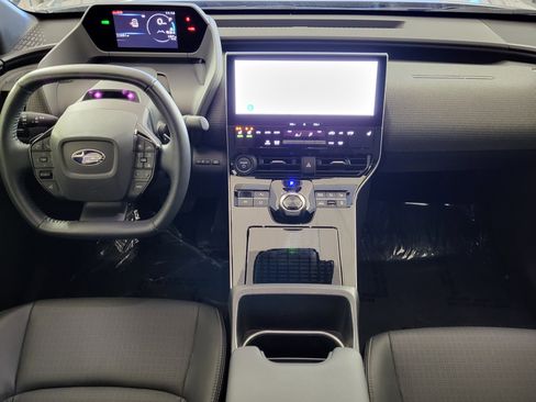 Used 2025 Subaru Solterra Limited image 23