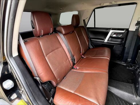 Used 2014 Toyota 4Runner Limited AWD/4WD image 20