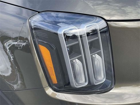 New 2025 Kia Telluride S image 7