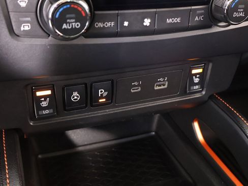 Used 2023 Nissan Frontier PRO-4X w/ Pro-4X Premium Package image 7