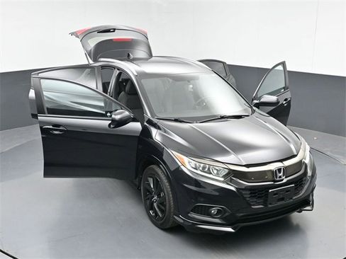 Used 2021 Honda HR-V Sport image 49