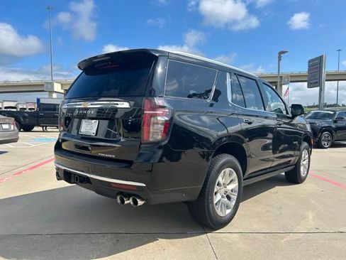 Used 2024 Chevrolet Tahoe Premier AWD/4WD image 17