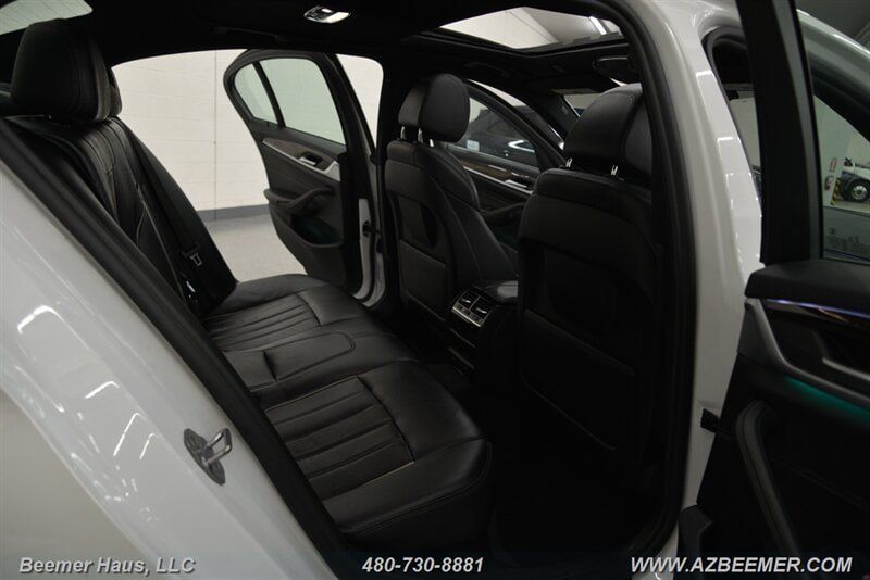 Used 2018 BMW 530e RWD image 27