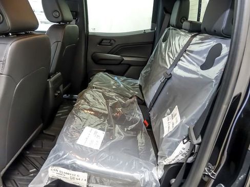 New 2026 Chevrolet Colorado Trail Boss AWD/4WD image 11