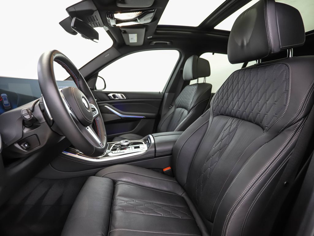 Certified 2024 BMW X5 M60i AWD/4WD image 11