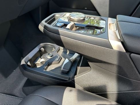 Used 2024 BMW iX xDrive50 w/ Convenience Package image 51