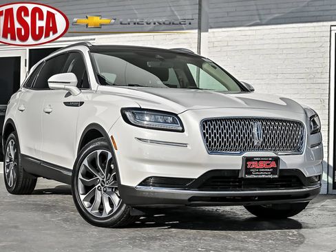 Used 2022 Lincoln Nautilus Reserve w/ Cargo Utility Package AWD/4WD image 1