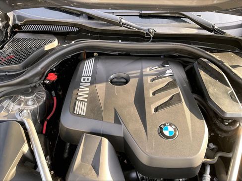 Used 2024 BMW 530i image 33