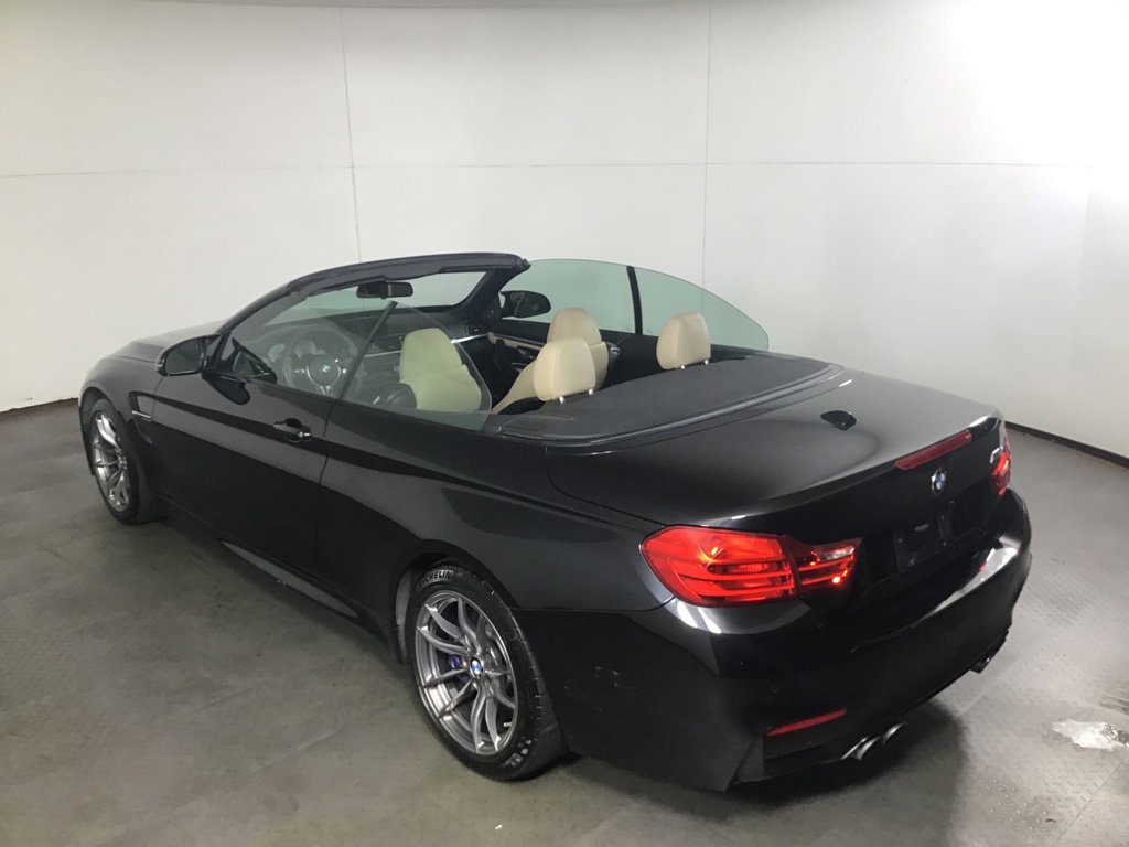 Used 2015 BMW M4 Convertible RWD image 39