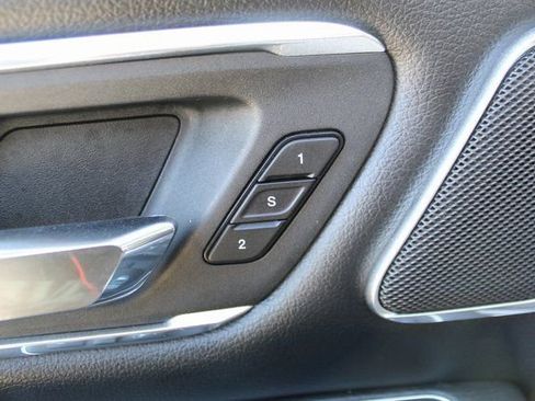 Used 2022 RAM 1500 Laramie image 13