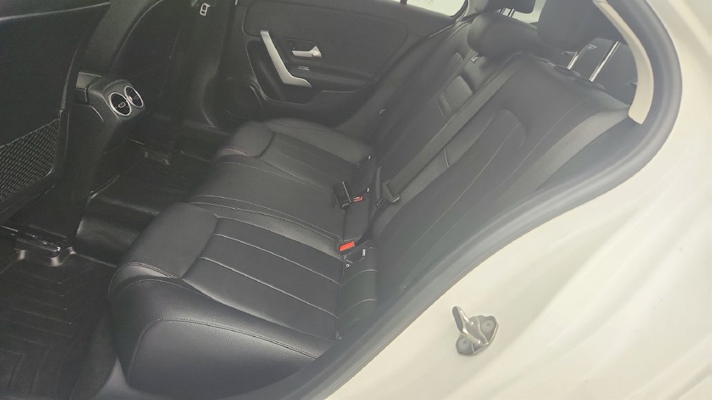 Used 2019 Mercedes-Benz A 220 image 25