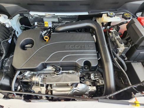 New 2027 Chevrolet Equinox LT FWD image 19
