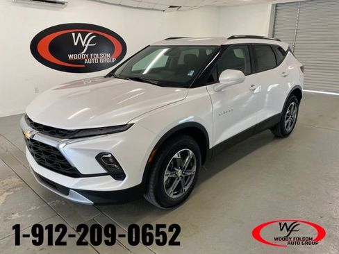 New 2025 Chevrolet Blazer LT w/ Convenience Package image 1