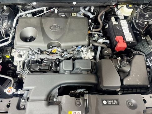 Used 2024 Toyota RAV4 Limited image 29