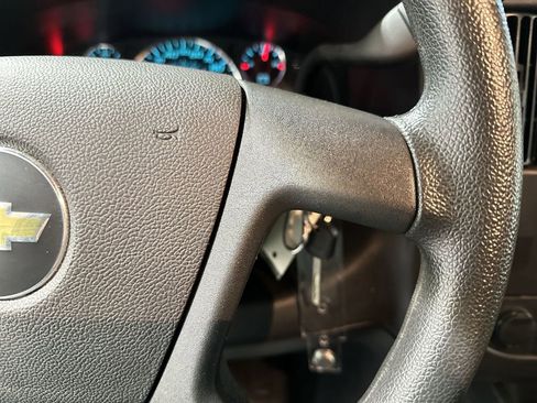 Used 2024 Chevrolet Express 2500 w/ Driver Convenience Package image 29