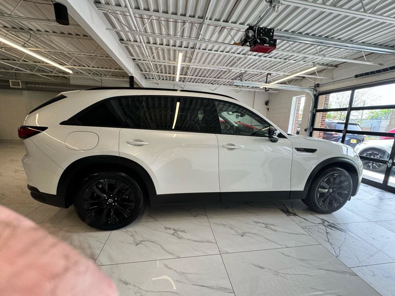 Used 2025 MAZDA CX-90 Plug-In Hybrid w/Premium Sport AWD/4WD image 4