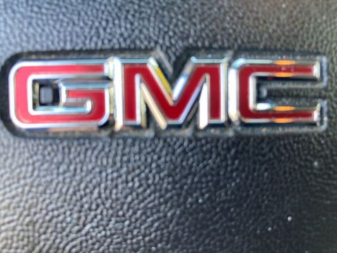 Used 2015 GMC Terrain SLE AWD/4WD image 26