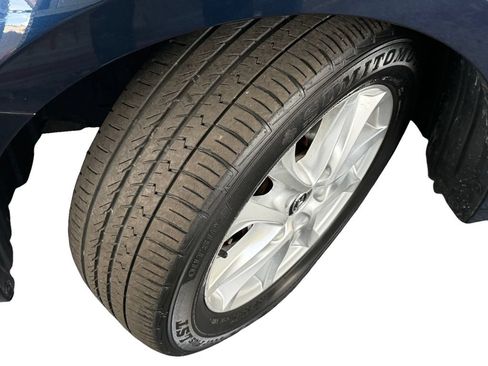Used 2016 MAZDA MAZDA3 i Sport w/ Preferred Equipment Package FWD image 9