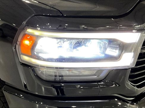 Used 2024 RAM 3500 Laramie w/ Night Edition image 31