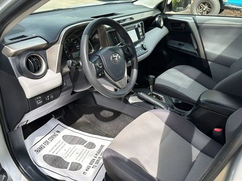 Used 2013 Toyota RAV4 XLE image 25