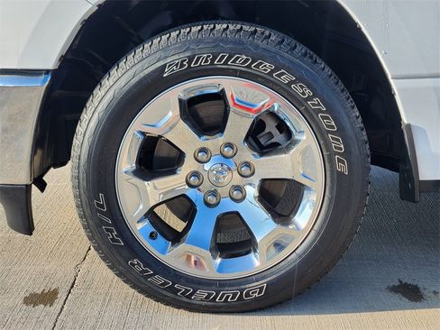 Used 2023 RAM 1500 Lone Star image 11