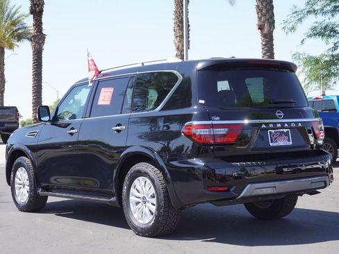 Certified 2024 Nissan Armada SV RWD image 3