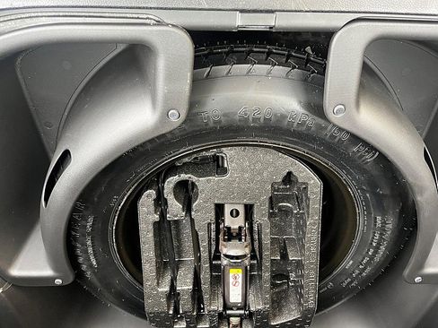 Used 2015 Jeep Grand Cherokee Limited image 25