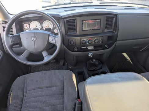 Used 2008 Dodge Ram 1500 Truck ST image 26