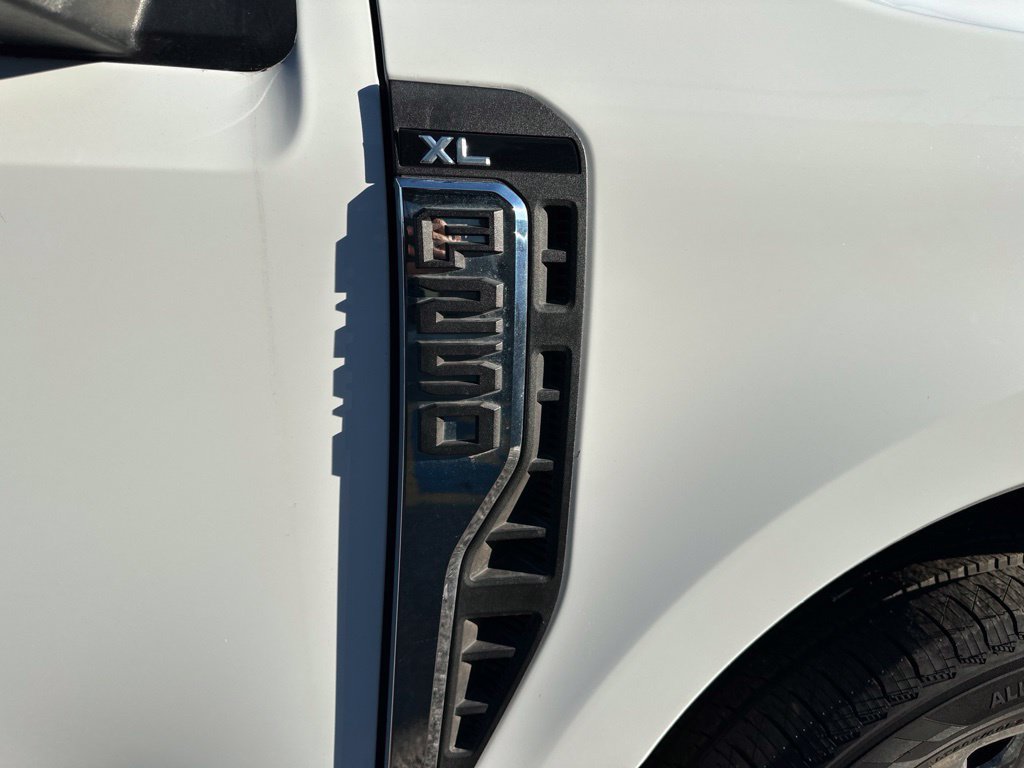 Used 2024 Ford F250 XL RWD image 19