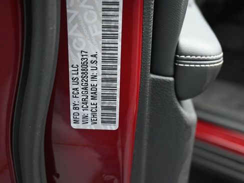 New 2025 Jeep Grand Cherokee Laredo X image 20