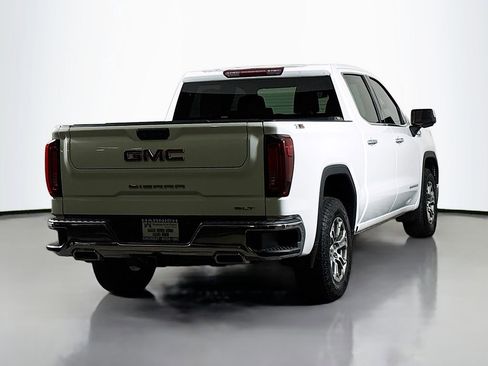Certified 2022 GMC Sierra 1500 SLT w/ SLT Convenience Package image 7