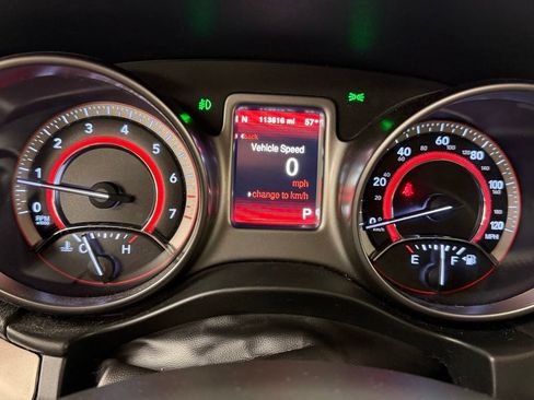 Used 2018 Dodge Journey Crossroad AWD/4WD image 26