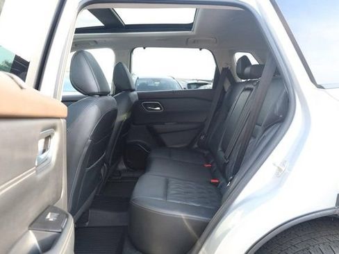Certified 2023 Nissan Rogue Platinum w/ Platinum Premium Package AWD/4WD image 24