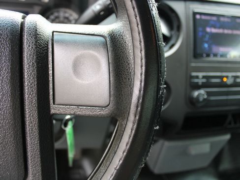 Used 2016 Ford F250 XL RWD image 9
