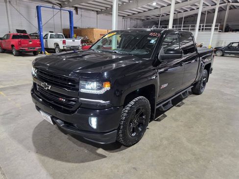 Used 2018 Chevrolet Silverado 1500 LTZ Z71 w/ LTZ Plus Package AWD/4WD image 2