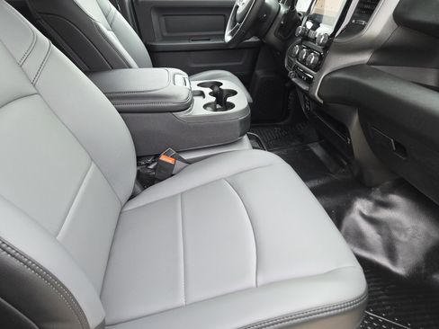 New 2026 RAM 2500 Tradesman w/ Chrome Appearance Group image 12