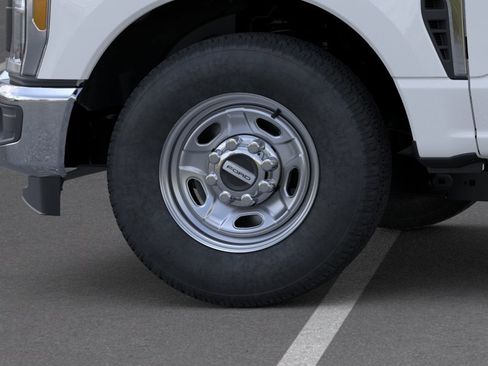 New 2026 Ford F250 XL image 19