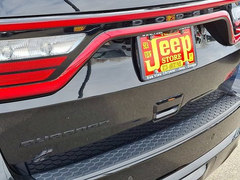 Certified 2025 Dodge Durango GT image 32