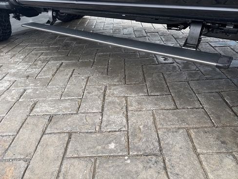 Used 2026 Ford F450 Platinum w/ FX4 Off-Road Package image 8