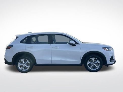 Certified 2024 Honda HR-V LX image 7