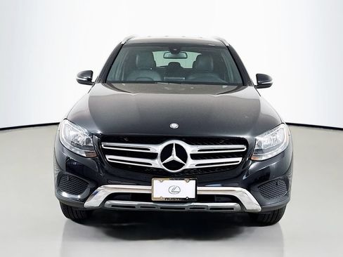 Used 2017 Mercedes-Benz GLC 300 image 2