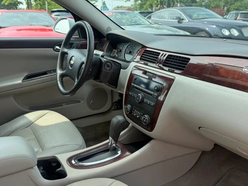 Used 2010 Chevrolet Impala LT w/ Luxury Edition Package FWD image 14
