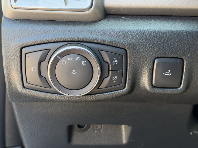 Used 2019 Ford Ranger XLT w/ Equipment Group 302A Luxury AWD/4WD image 6