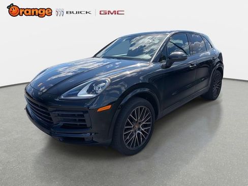 Used 2023 Porsche Cayenne Platinum Edition image 7